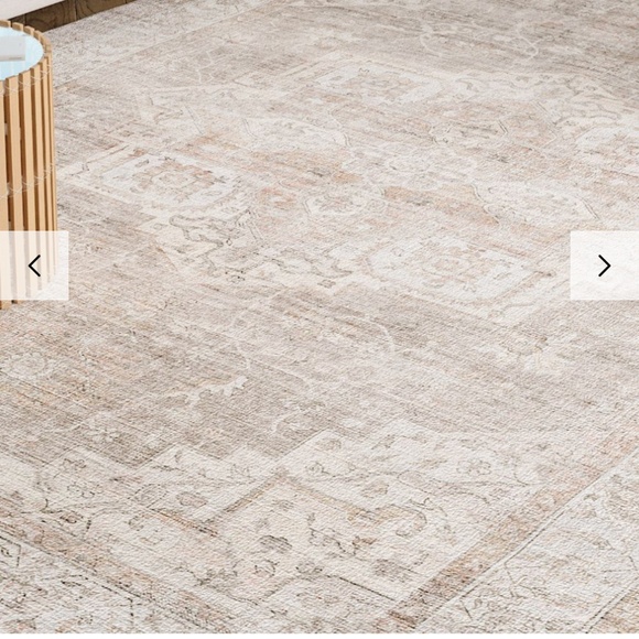 Leah Rug - Picture 2 of 2